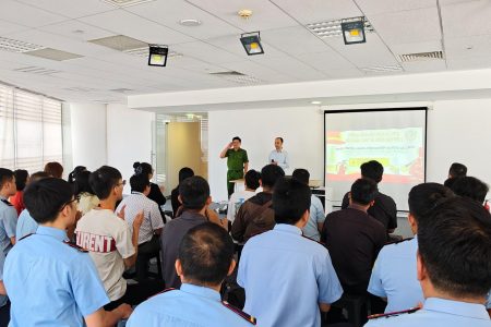 Bitexco Financial Tower đẩy mạnh công tác huấn luyện an toàn PCCC